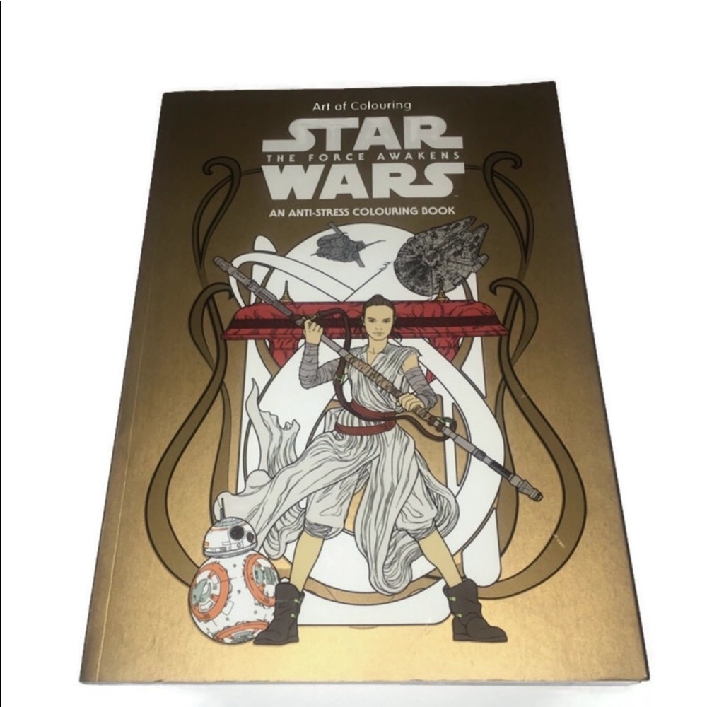 NWT Star Wars The Force Awakens Colouring book